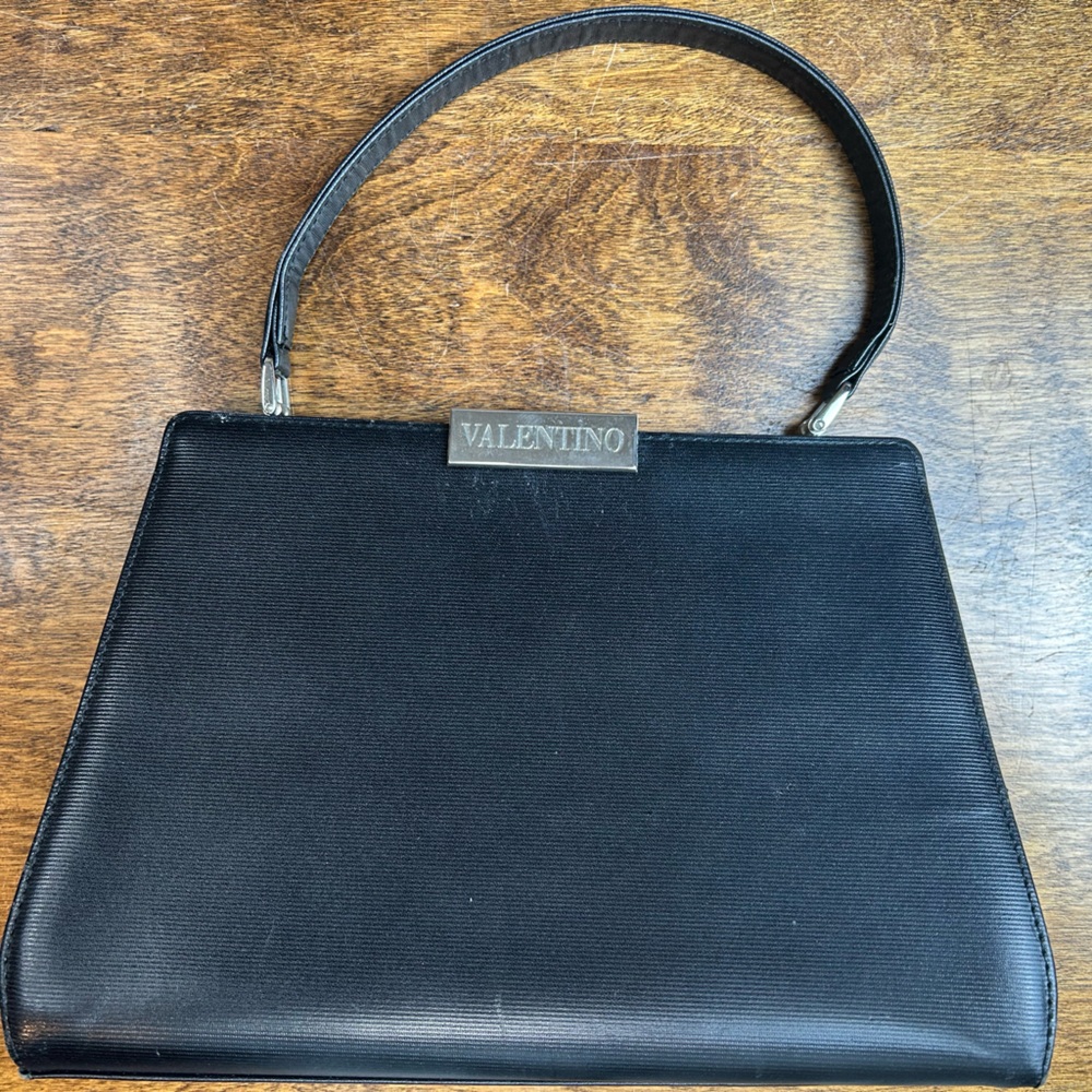 Valentino Garavani Vintage Bag - Picture 2 of 16